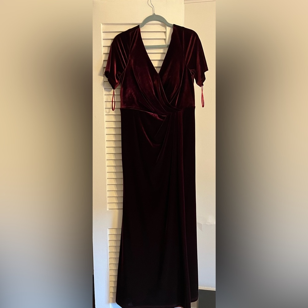 Revelry Giselle Burgundy Velvet Bridesmaid Dress (Worn Twice)